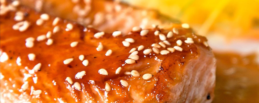 salmon marinado en soya